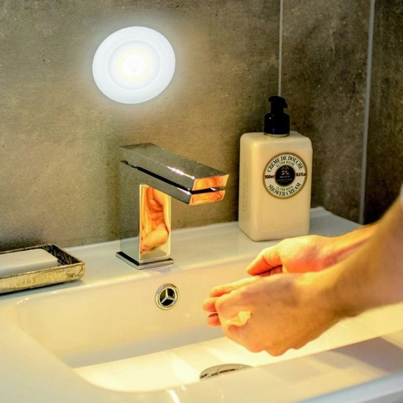 Kit 3 Lâmpadas de Led com Controle de Brinde - (COMPRE 1 LEVE 3)