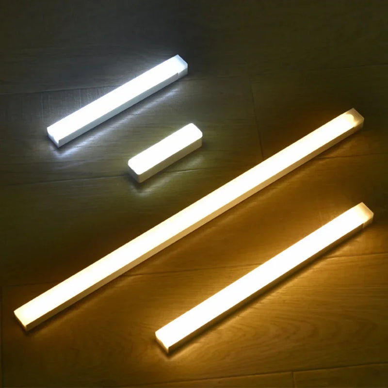 Lâmpada de Led Sem fio com Sensor de Movimento - (ÚLTIMAS UNIDADES)